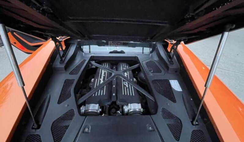 
								Lamborghini Huracan full									