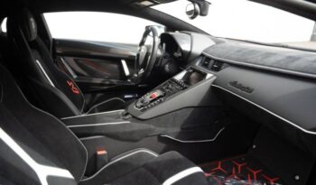 
									Lamborghini Aventador full								