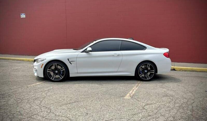 
								BMW M4 full									