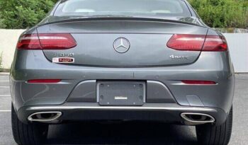 
									Mercedes-Benz E-Class full								