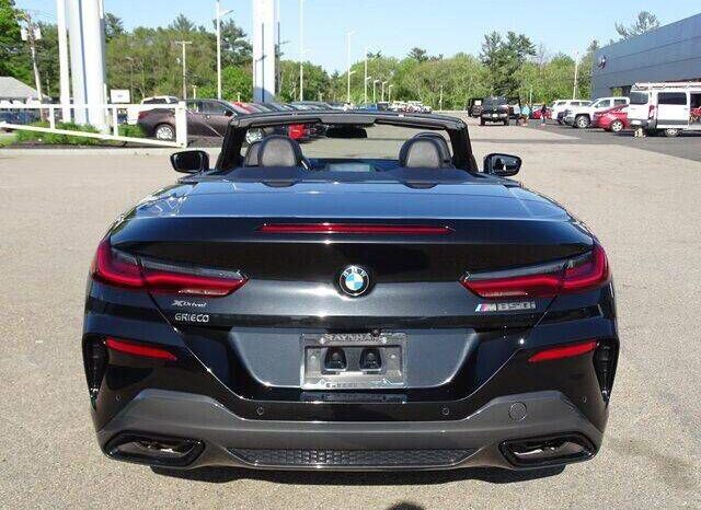 
								BMW 8 Series full									