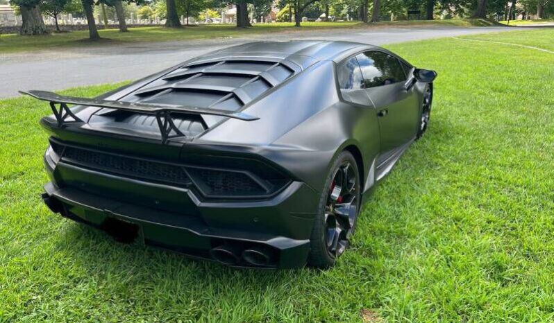 
								Lamborghini Huracan full									