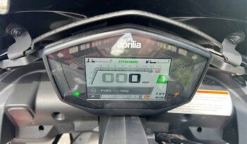 
									2022 Aprilia Tuono full								