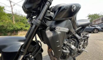 
									2023 Yamaha MT-09 full								