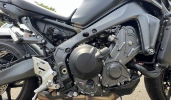 
									2023 Yamaha MT-09 full								