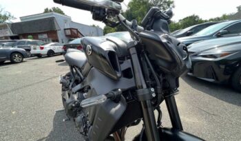 
									2023 Yamaha MT-09 full								