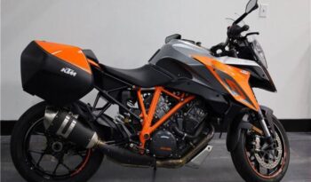 
									2017 KTM 1290 Super Duke GT full								